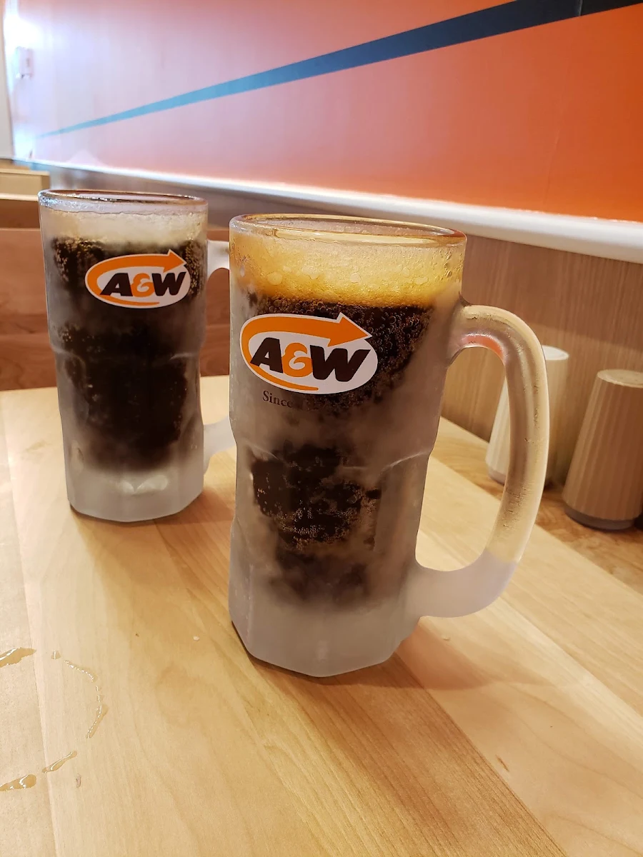 W Root Beer Float