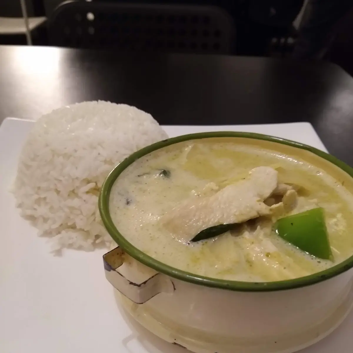 Green Curry Chicken