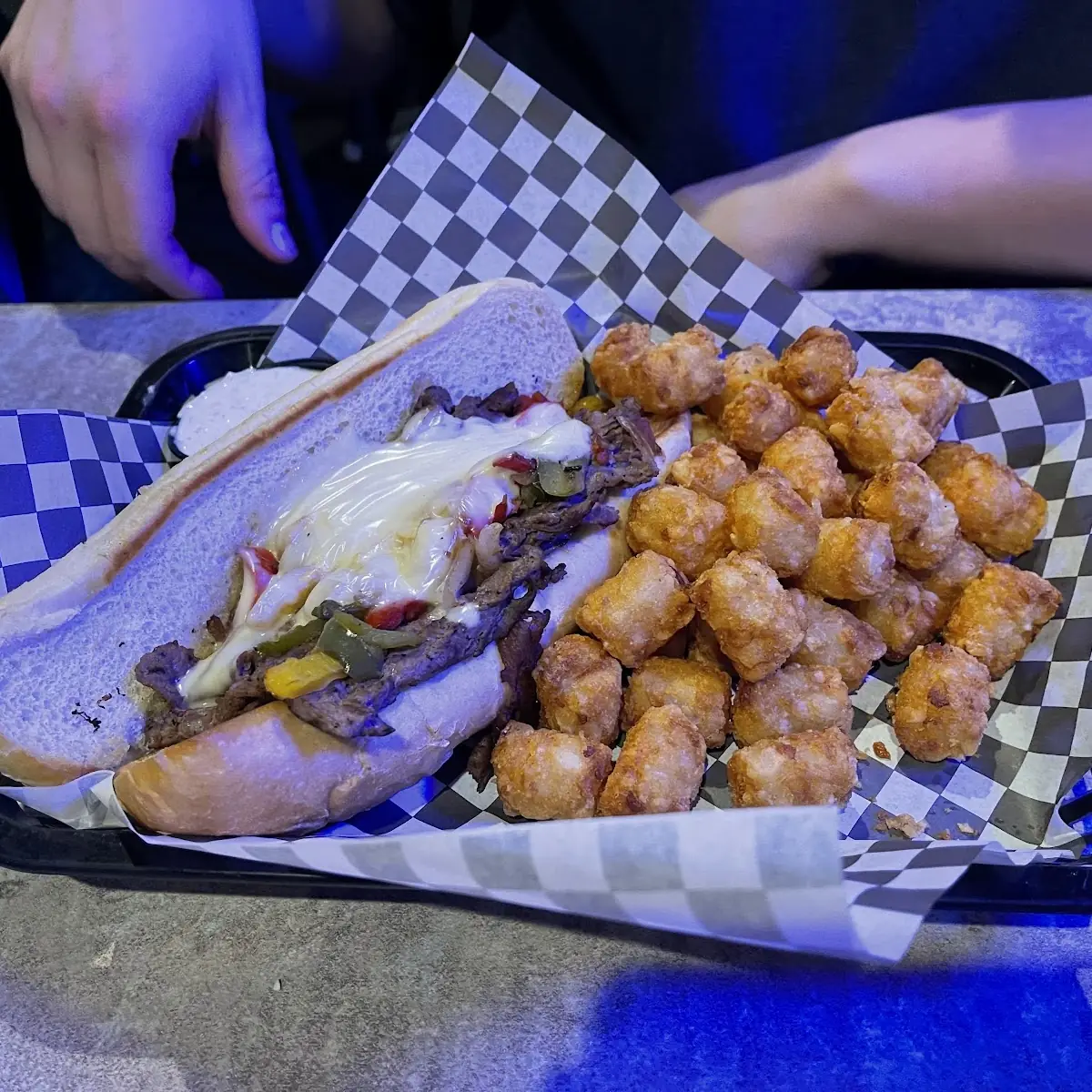 Tater Tots & Dip