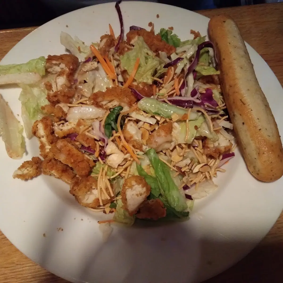 Crispy Chicken Salad