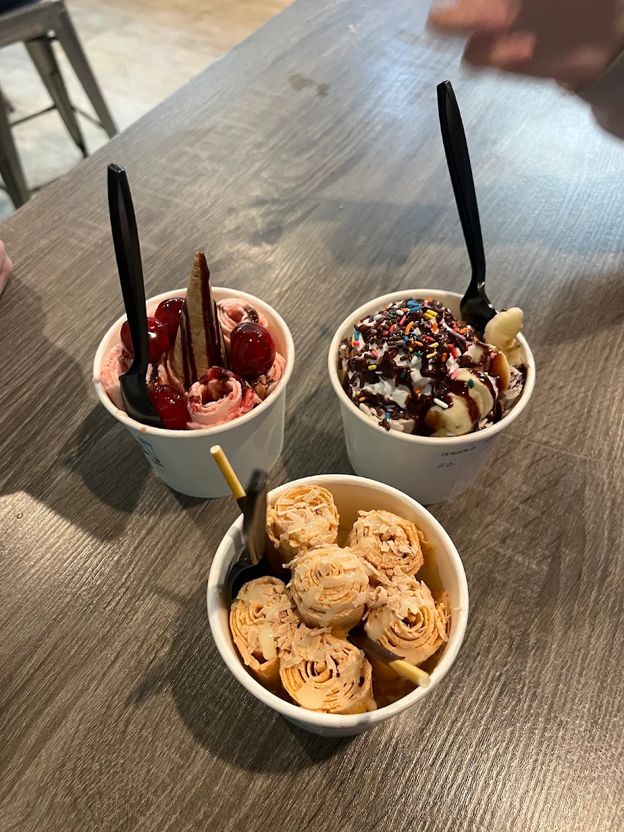 Rolled Ice Cream with Cookie Dough