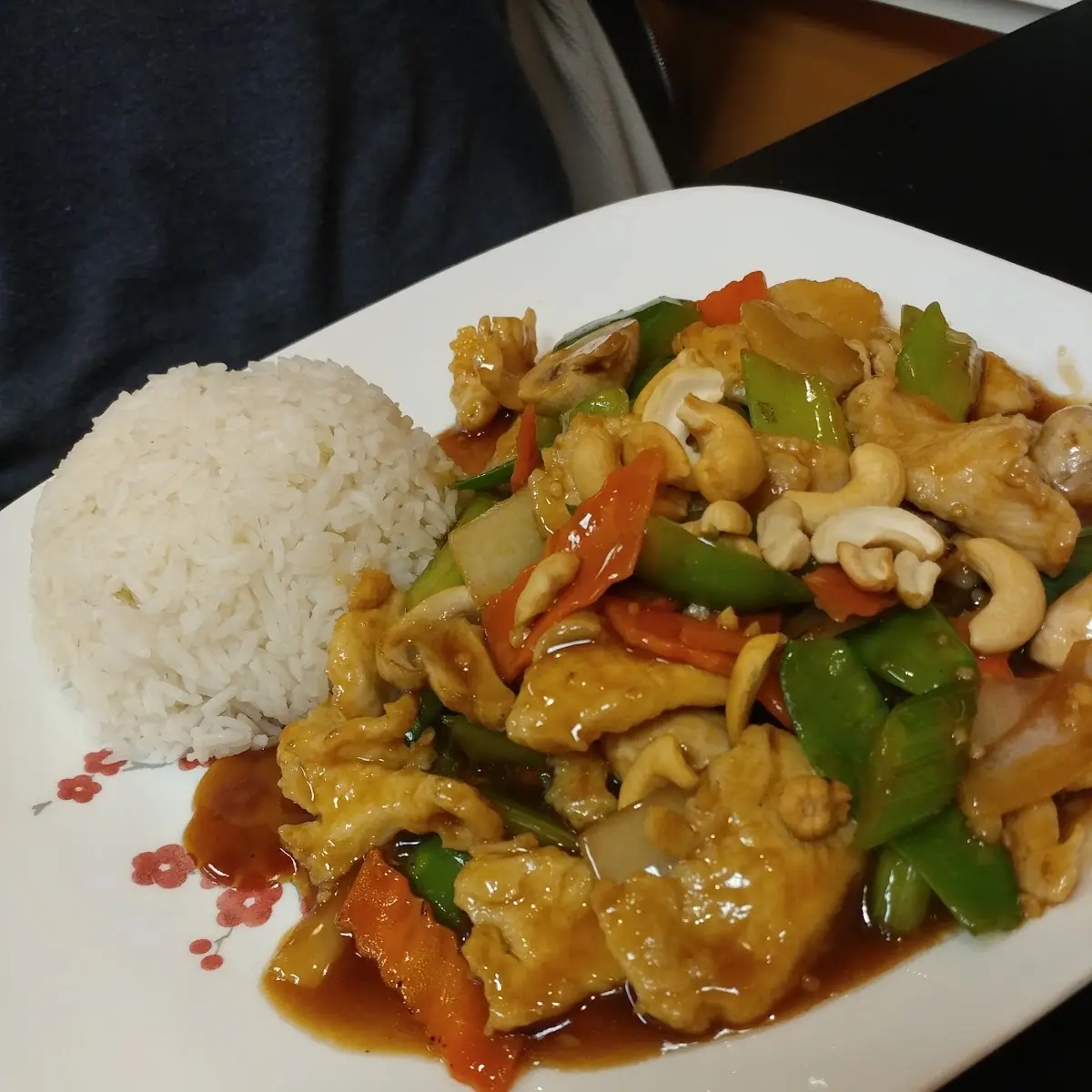 Cashew Chicken D