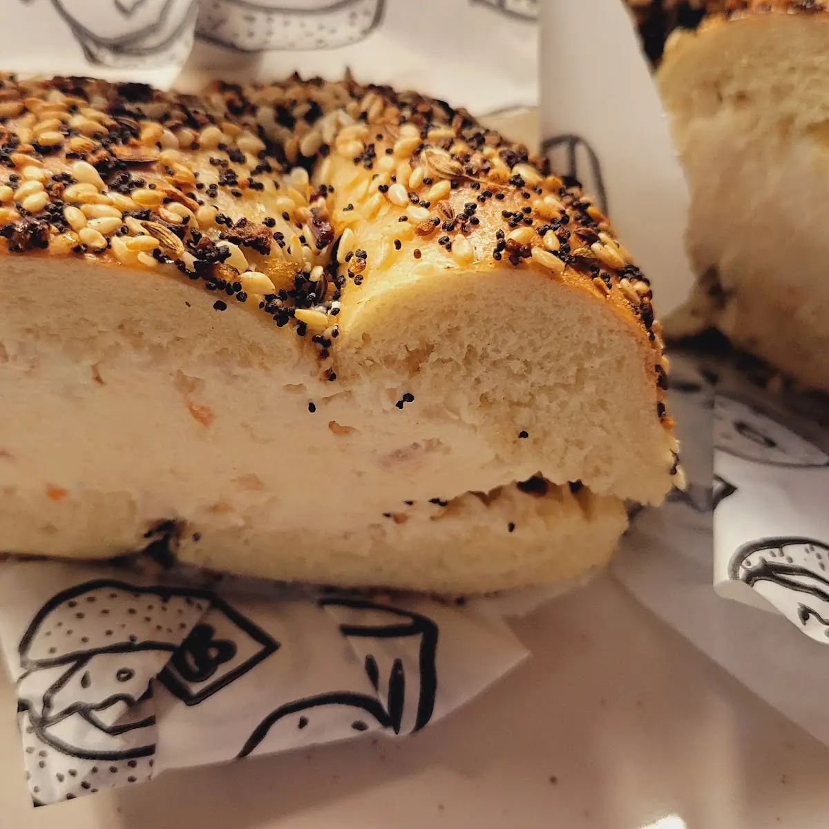 Everything Bagel Cream Cheese Lox