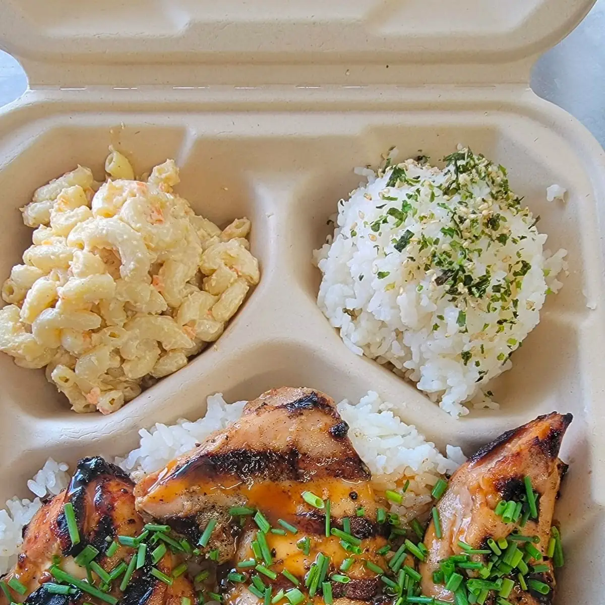 Huli Chicken with Macaroni Salad