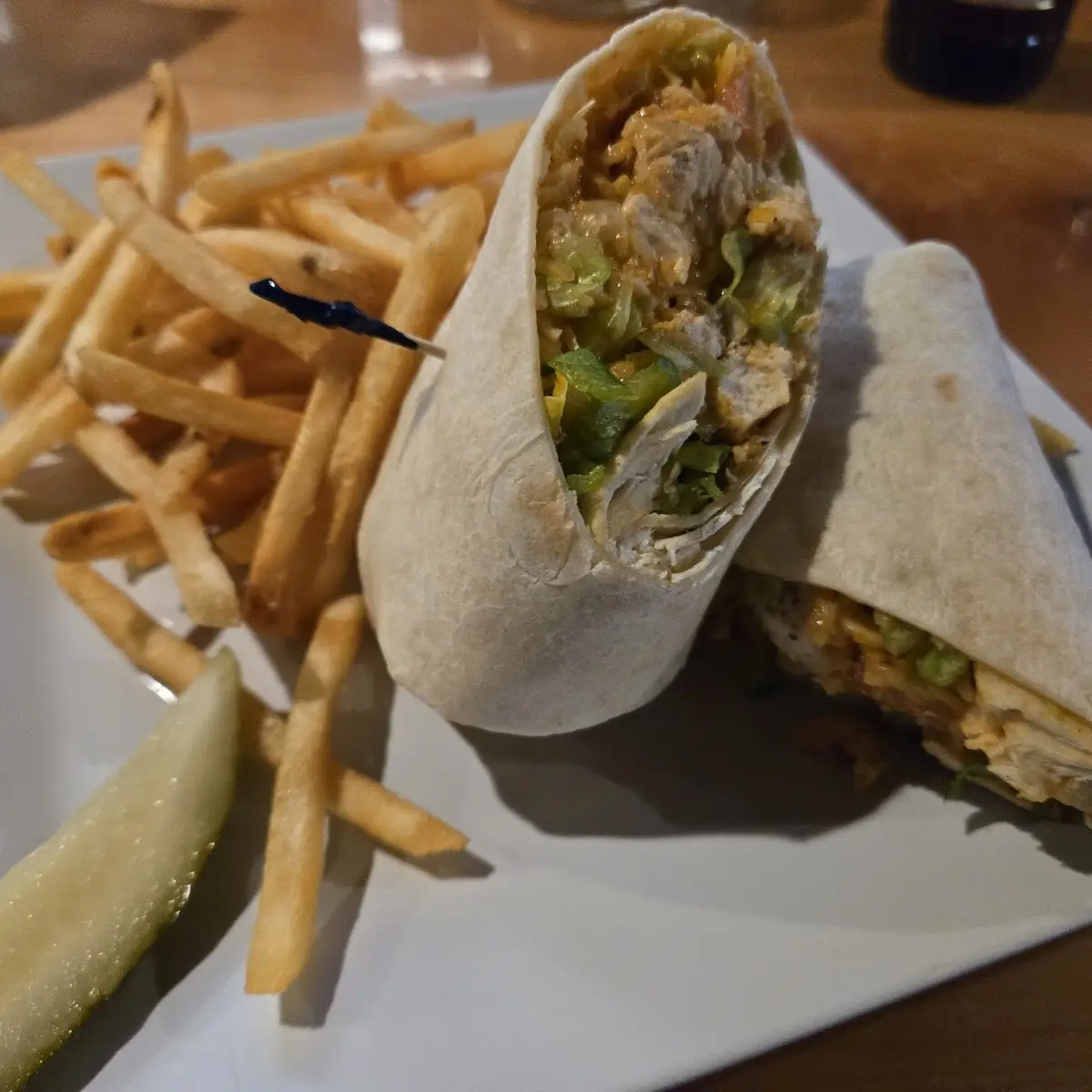 Pub Chicken Wrap