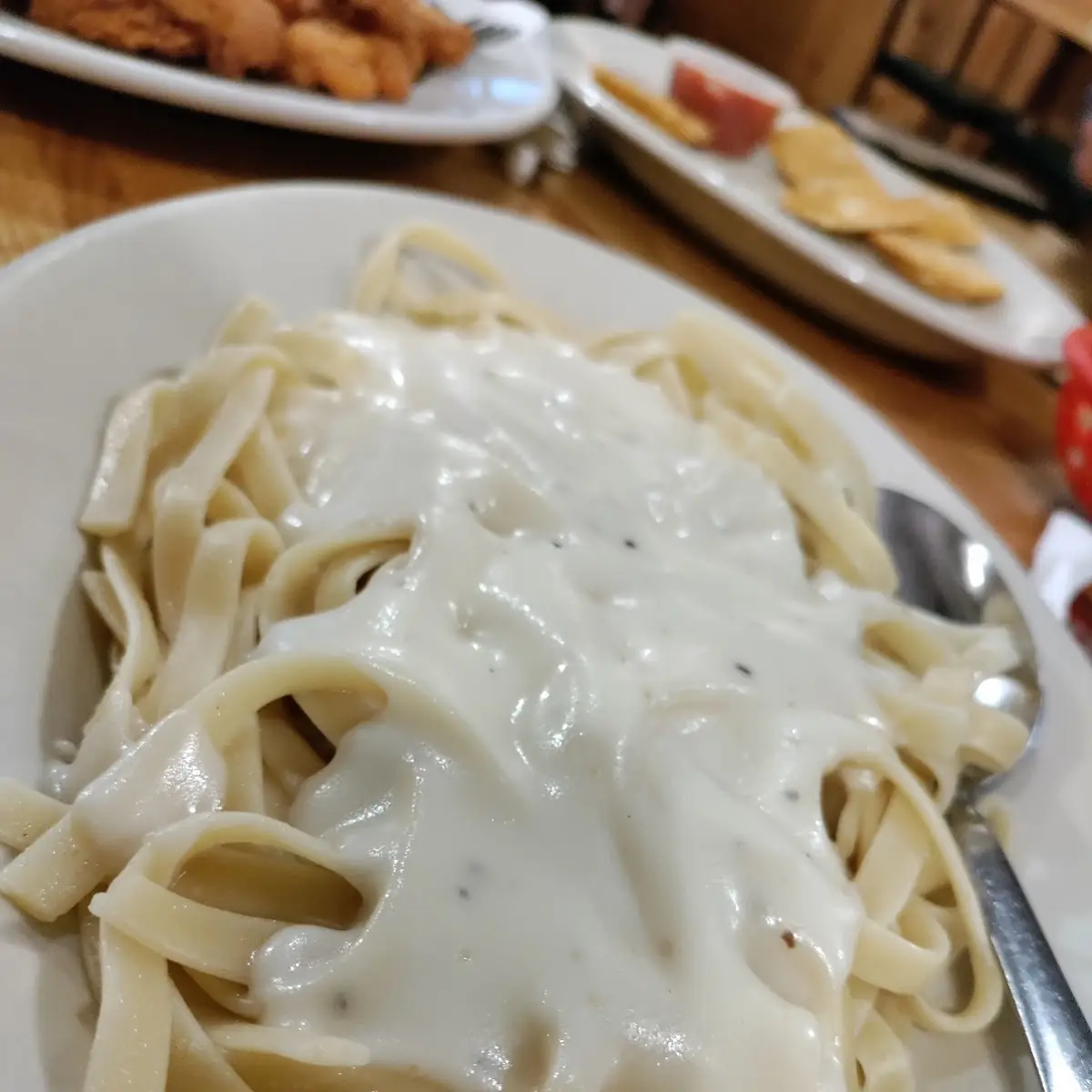 Fettuccine Alfredo