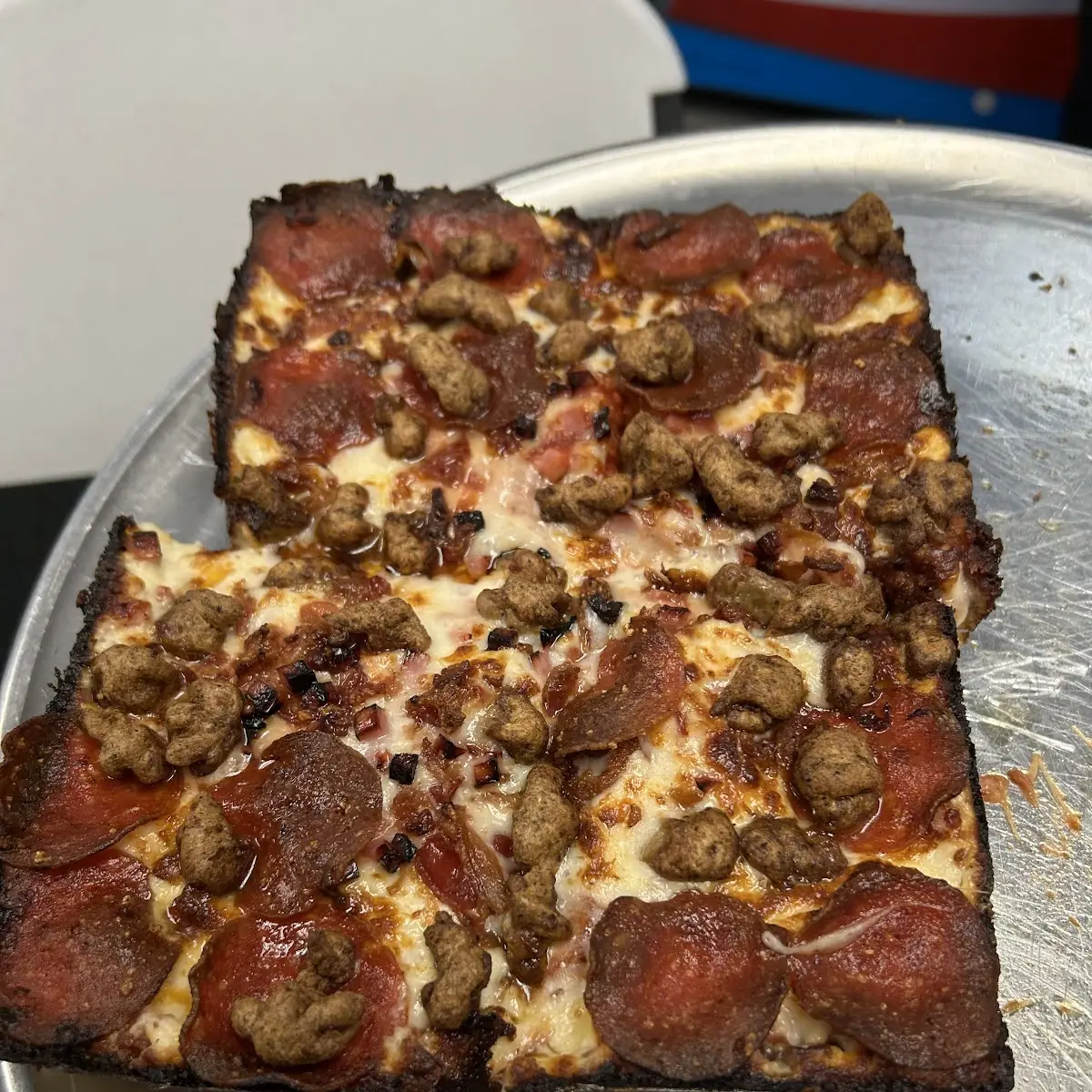 Deep-Dish Pizza