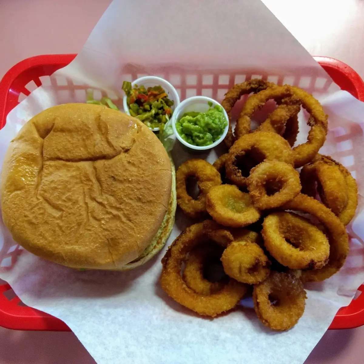 Cheeseburger with Onion Rings