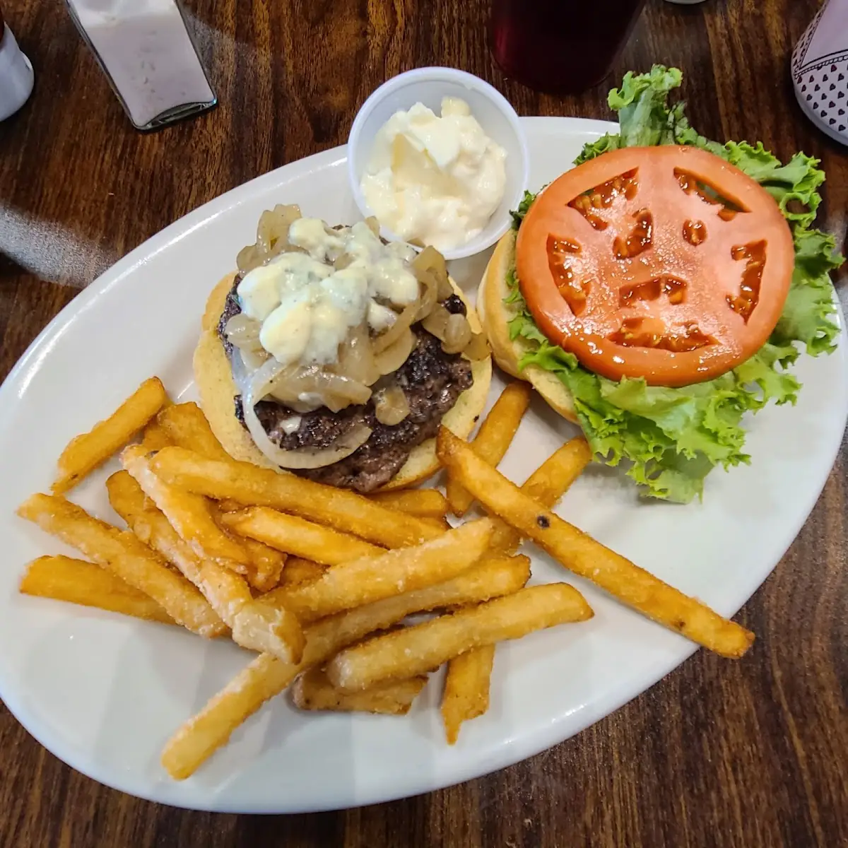 Hamburger with Blue Cheese and Onion