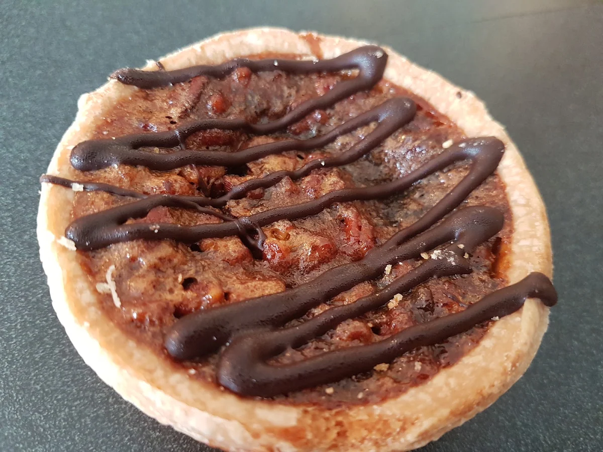 Chocolate chip cookie