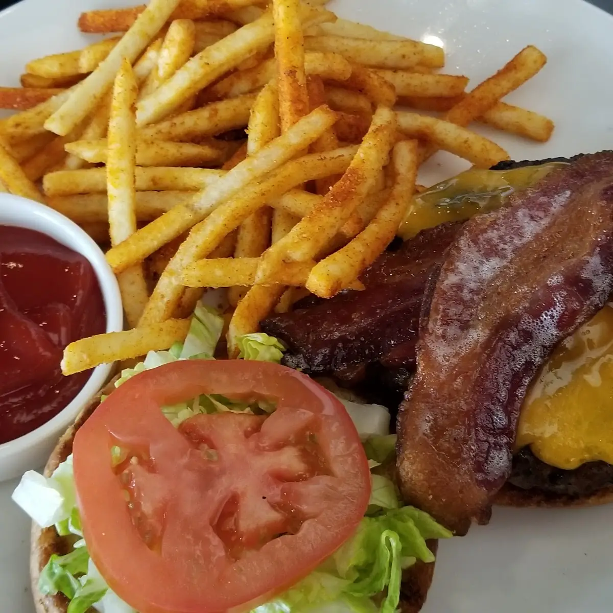 Bacon Cheeseburger with Fries