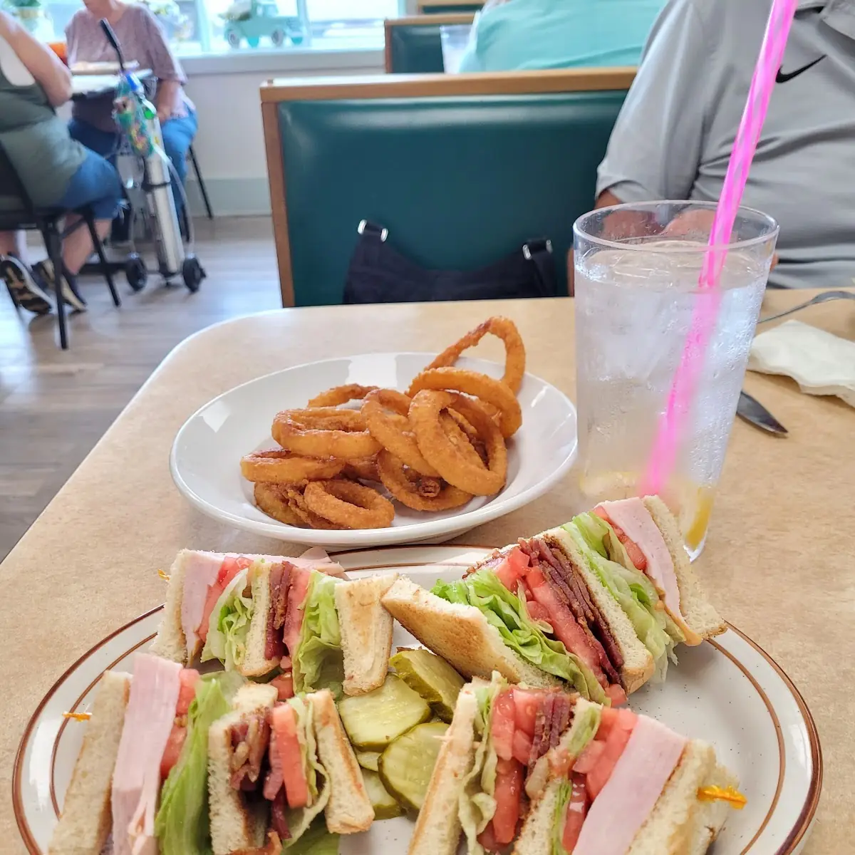 Club Sandwich with Onion Rings