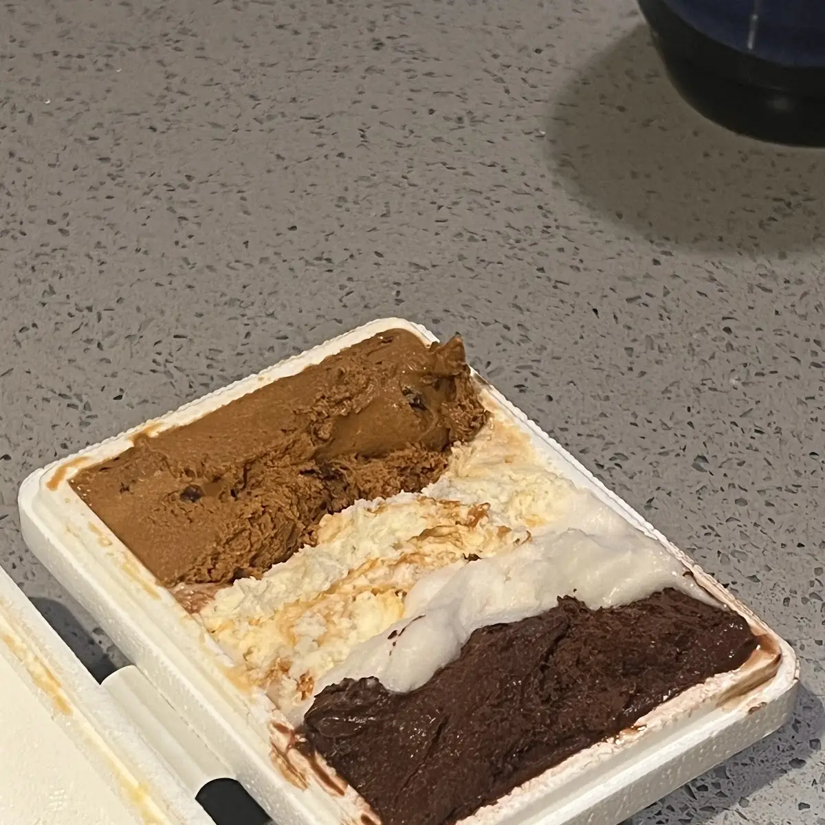 Tiramisu Cake