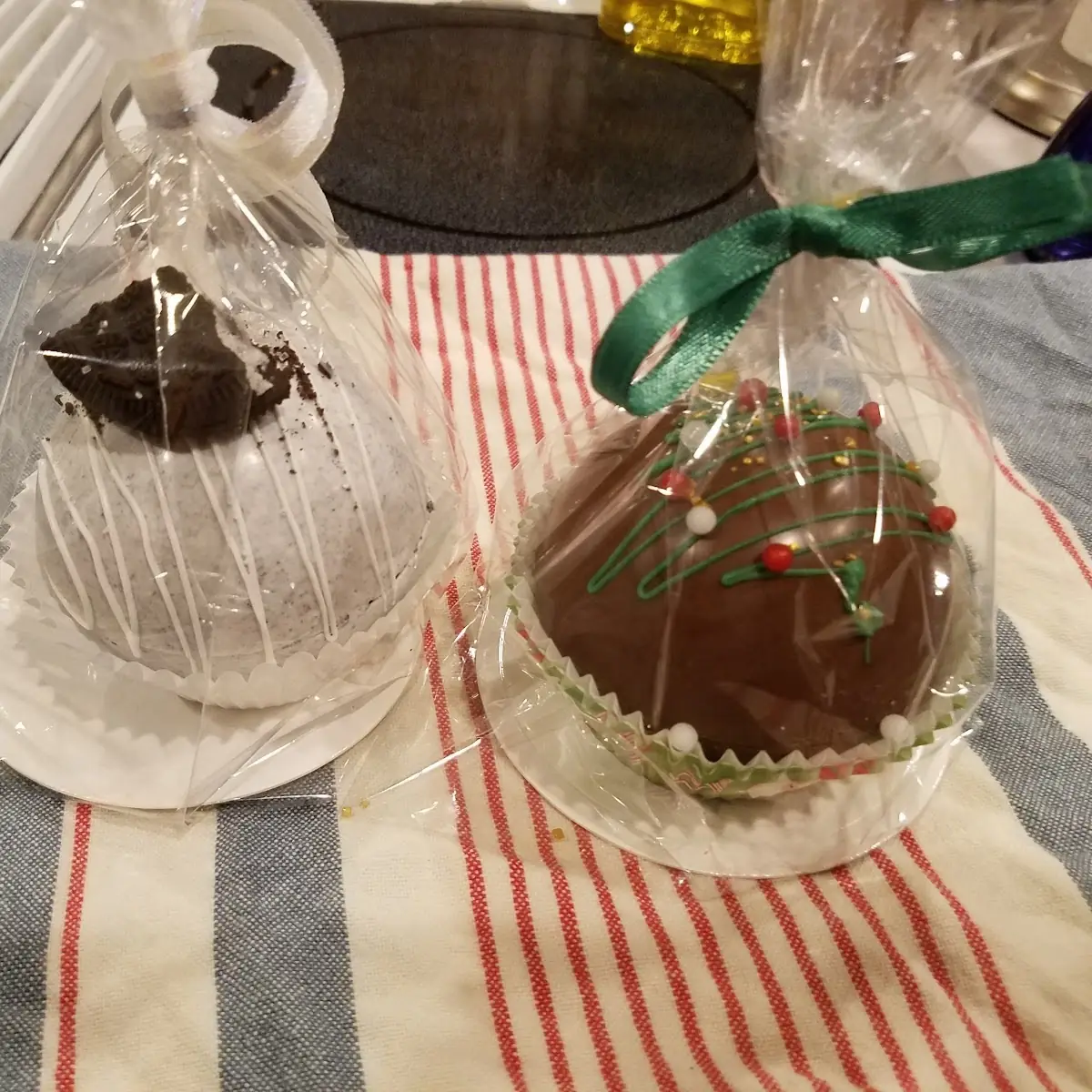 Hot Cocoa Bombs