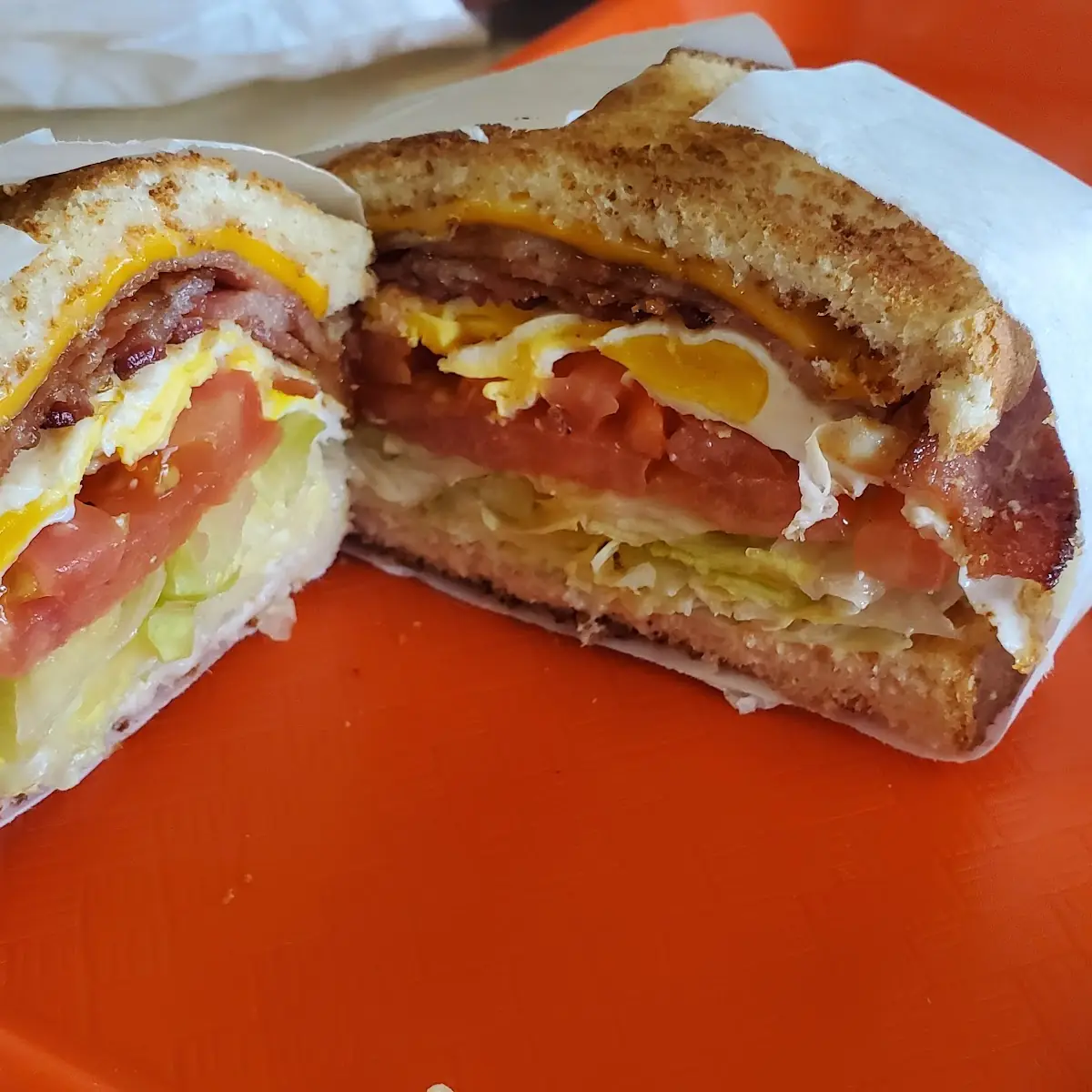 Bacon & Egg Breakfast Sandwich