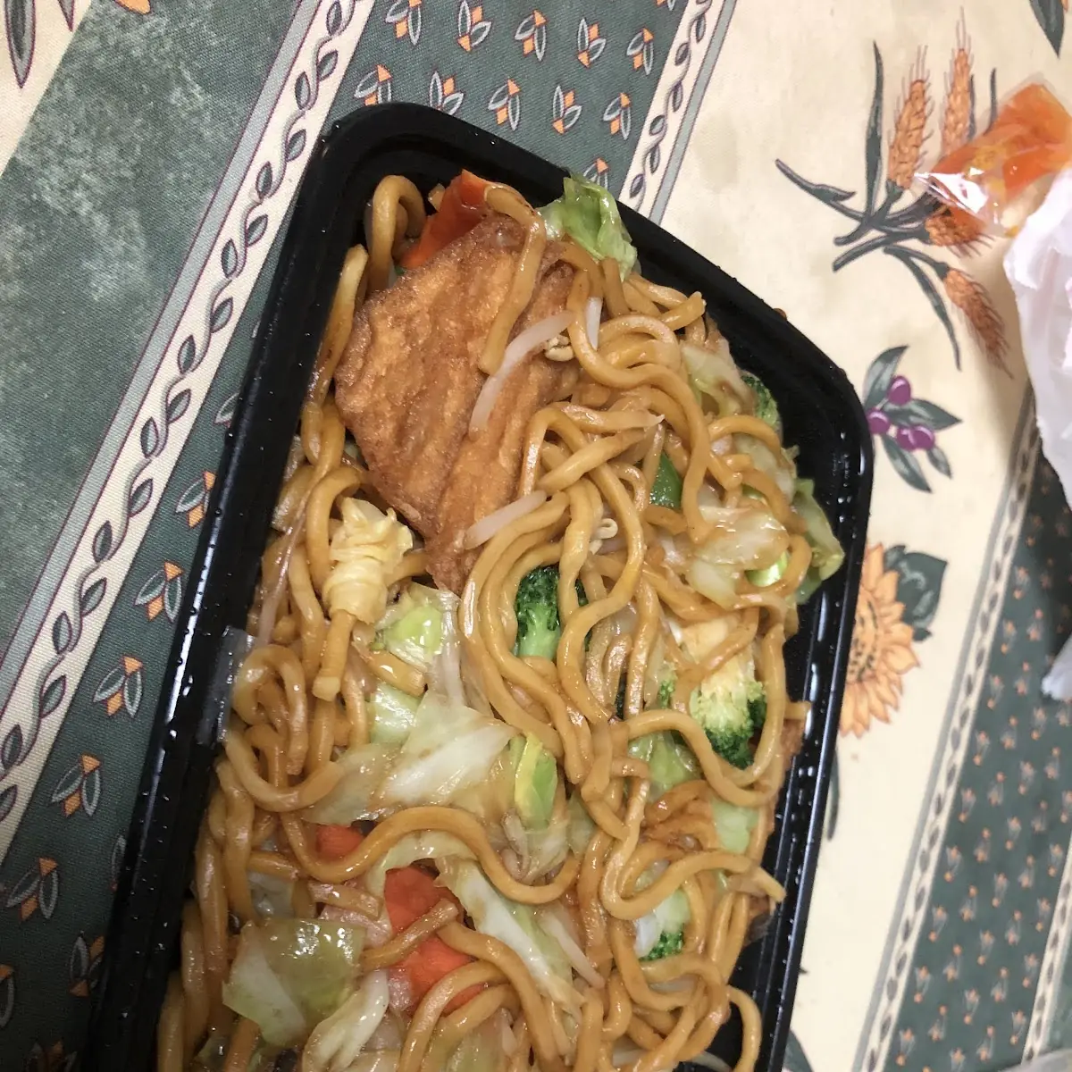 C2C Chicken Lo Mein Combo