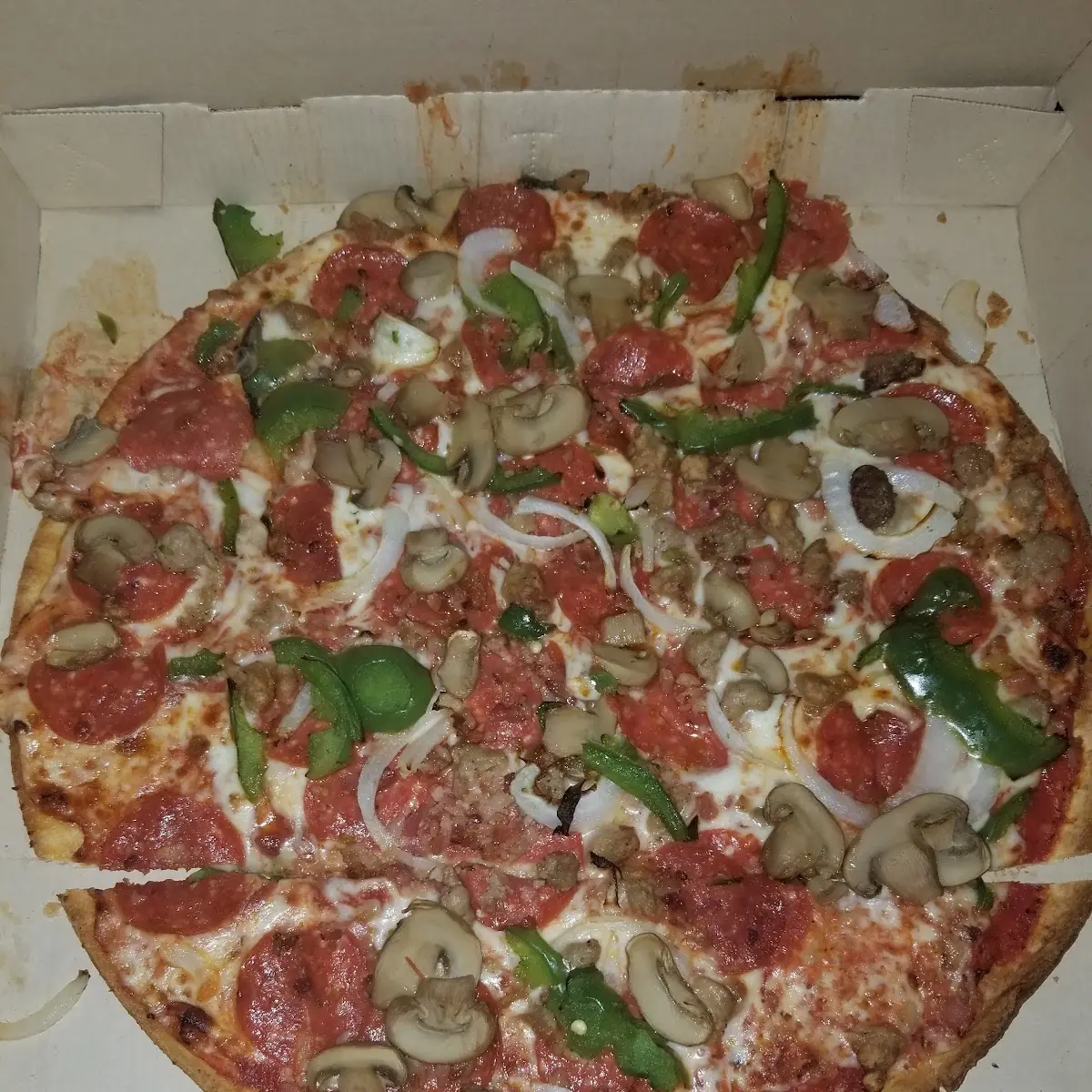 Supreme Pizza Extra Cheese