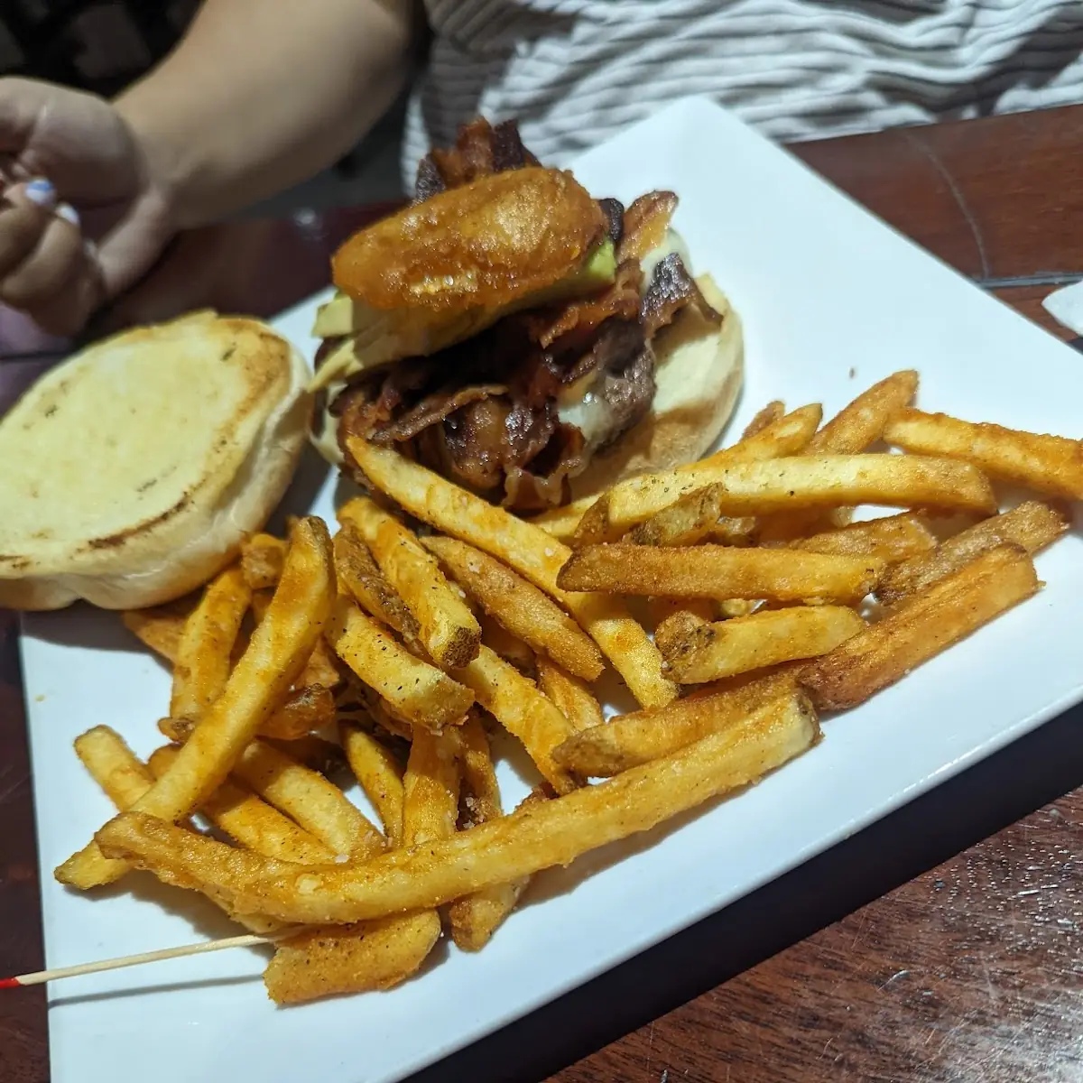 Superstar Bacon Cheeseburger