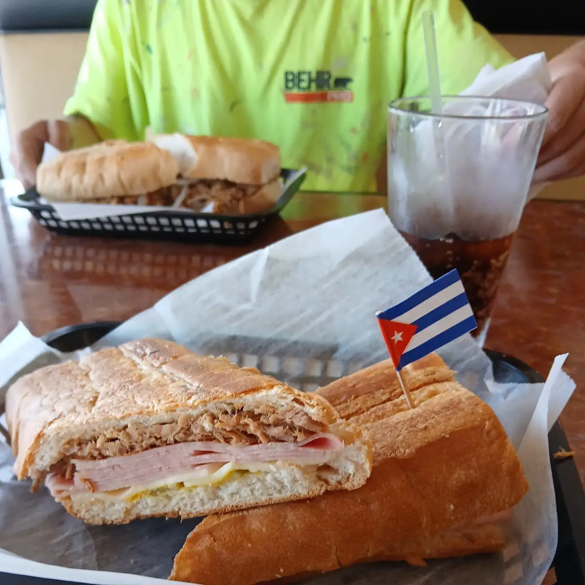 Autentico Sandwich Cubano