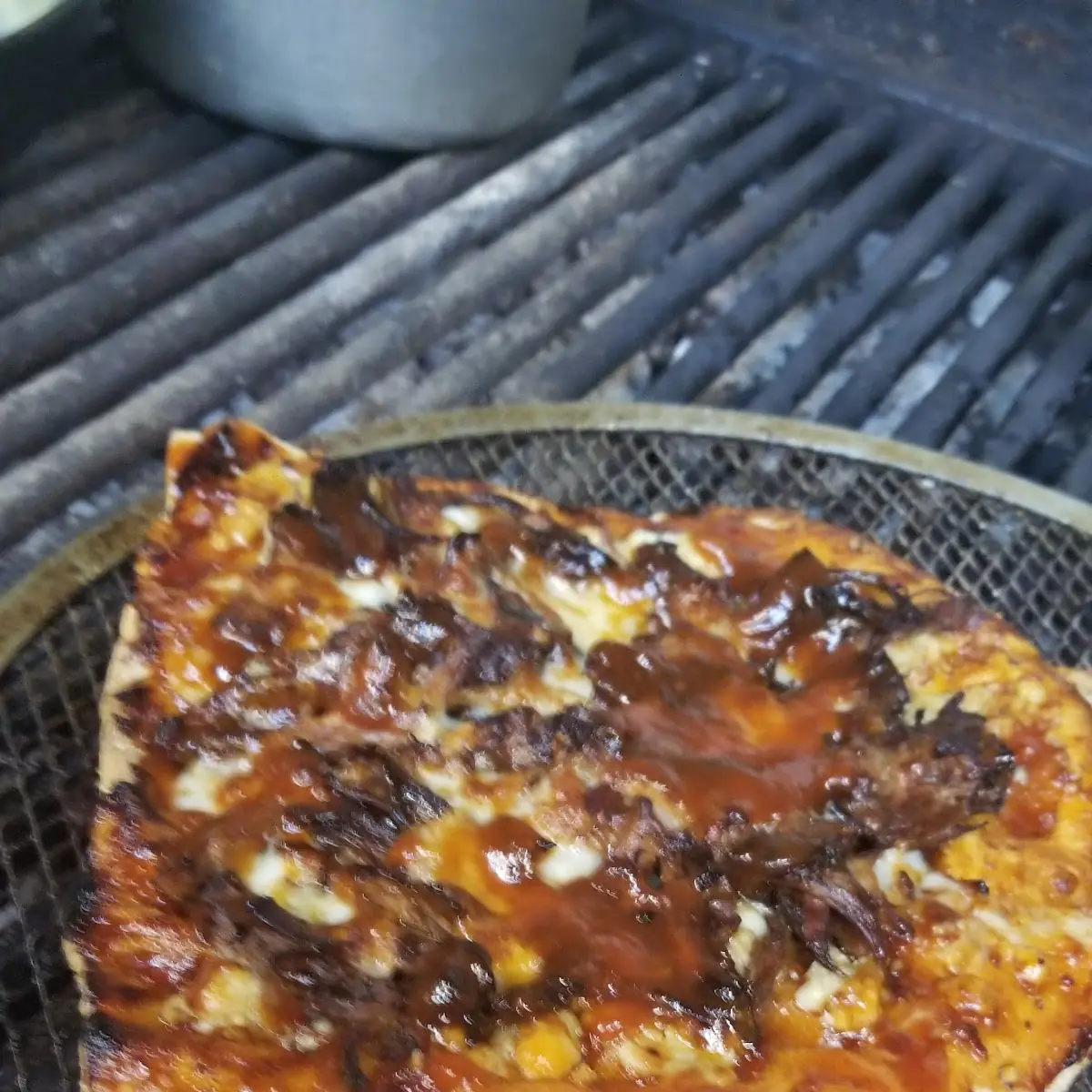 Grilled BBQ Short Rib Mesa Pizza