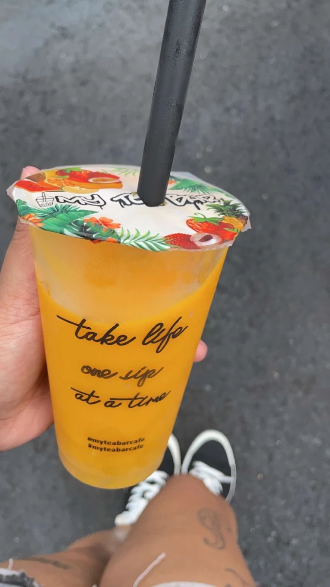 Mango Pineapple Smoothie