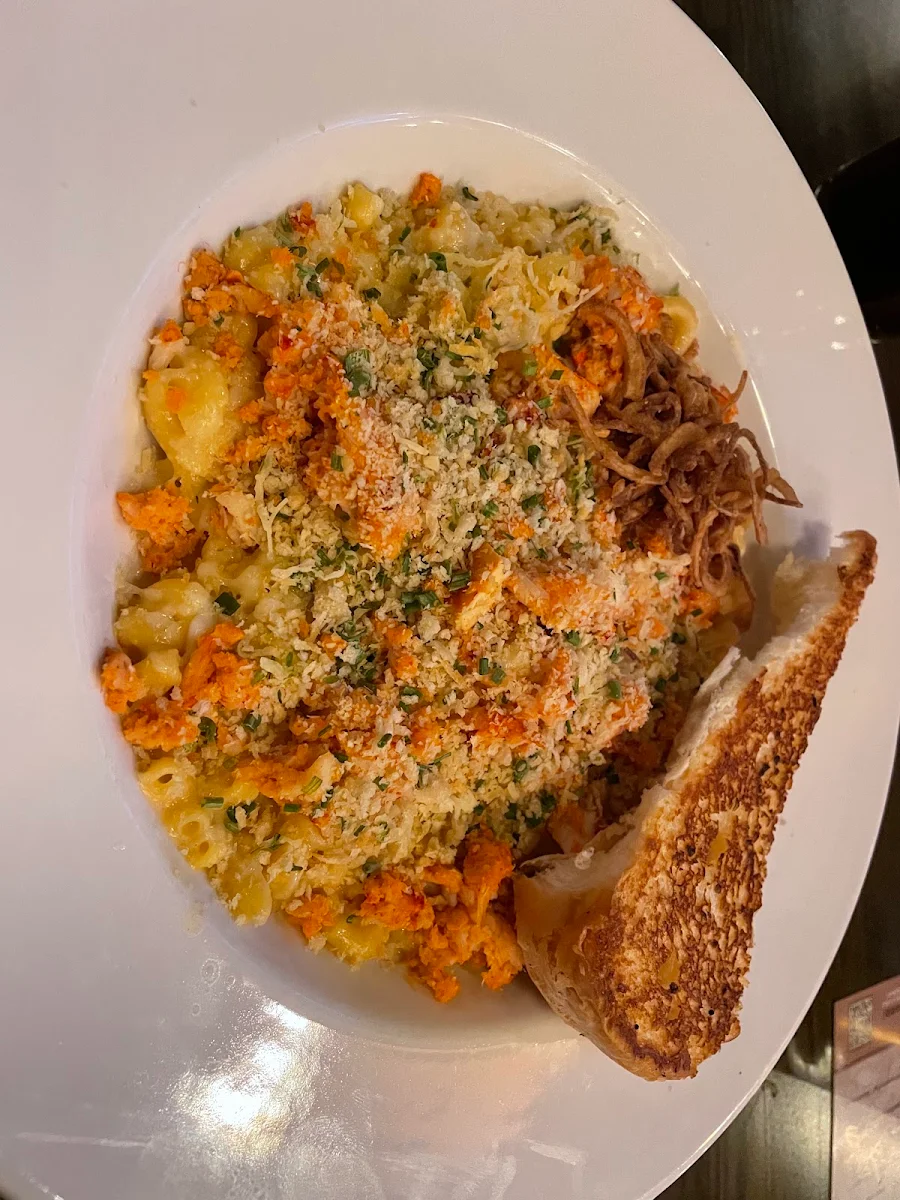 Lobster Mac and Cheese