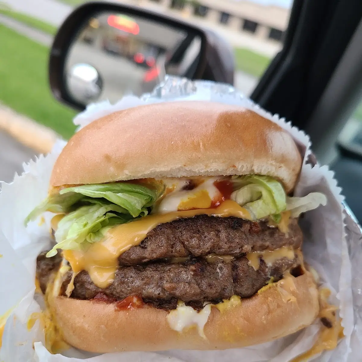 Double Cheeseburger