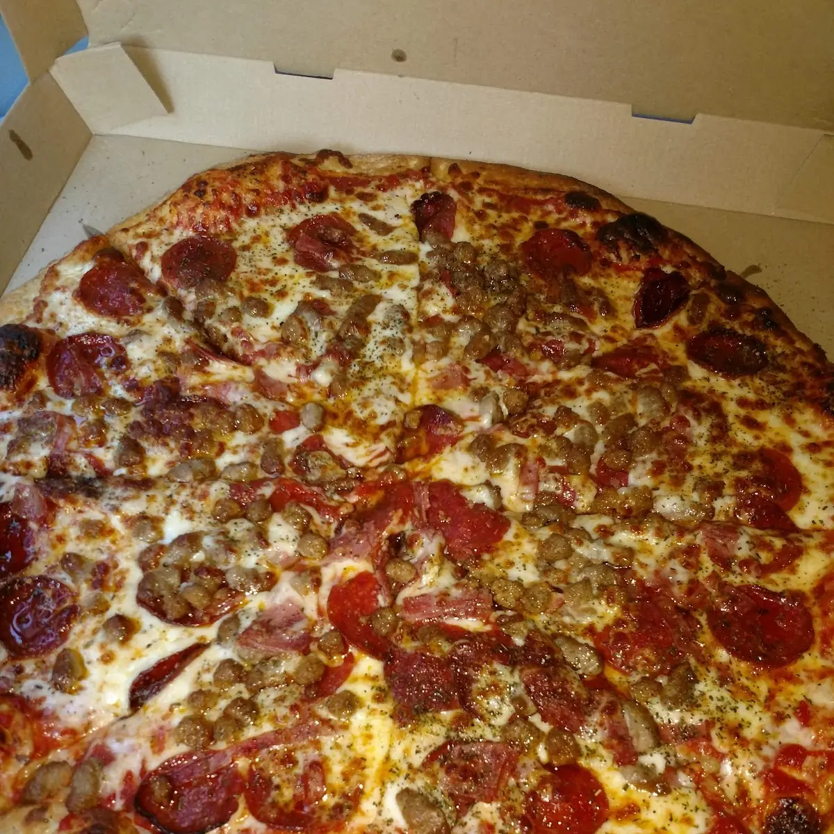 Meat Lovers Pizza 14 Large