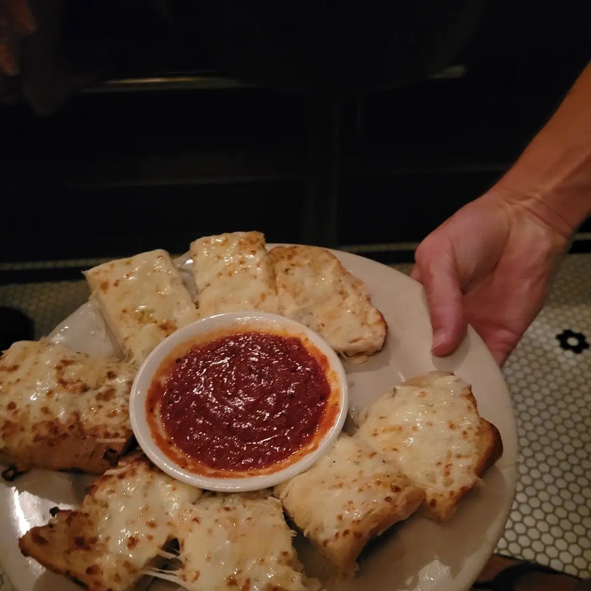 Mozzarella Garlic Bread