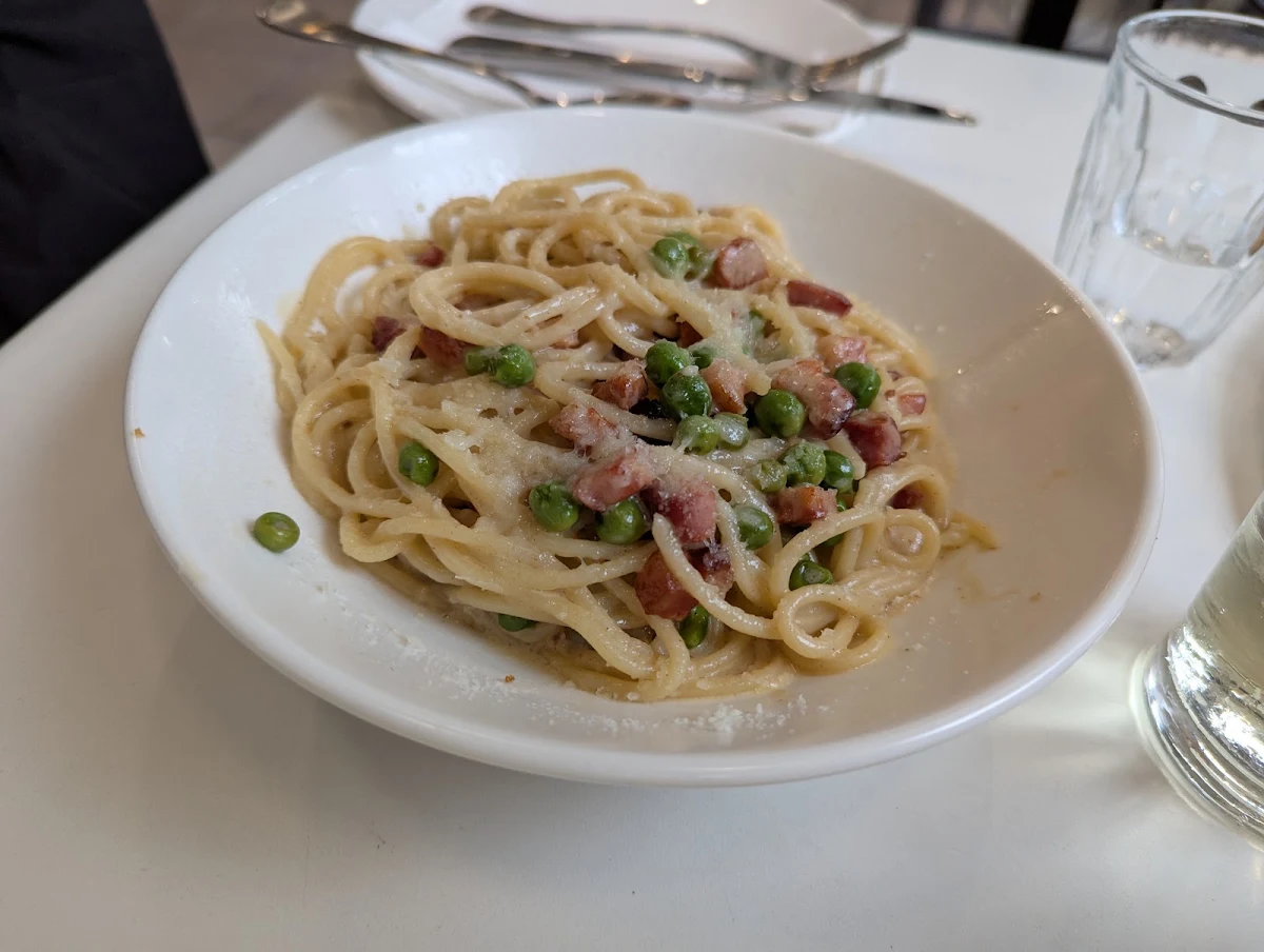 Justin's Carbonara, Justin Lane Geelong