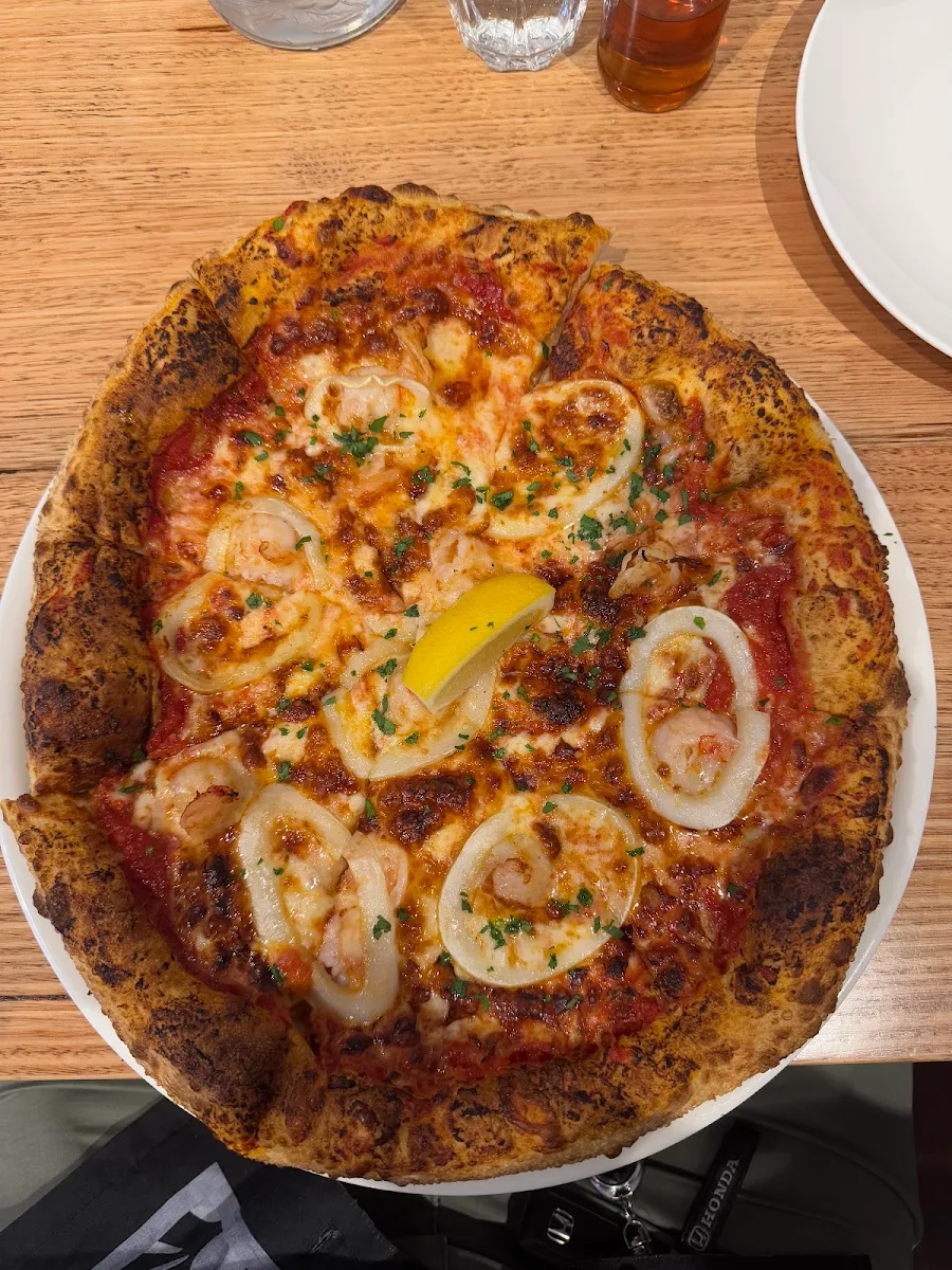 Seafood Pizza, Justin Lane Geelong