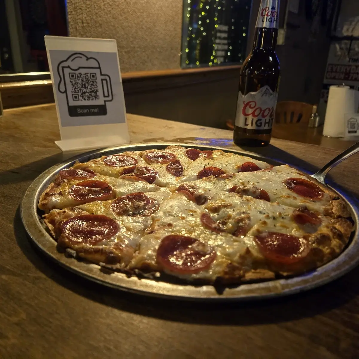 12 Pepperoni Pizza
