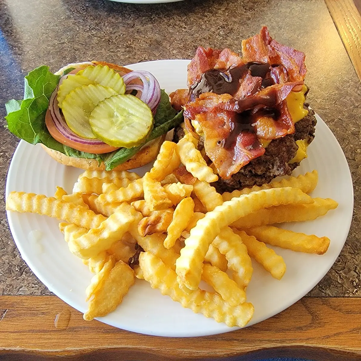 Bacon Cheeseburger N Fries