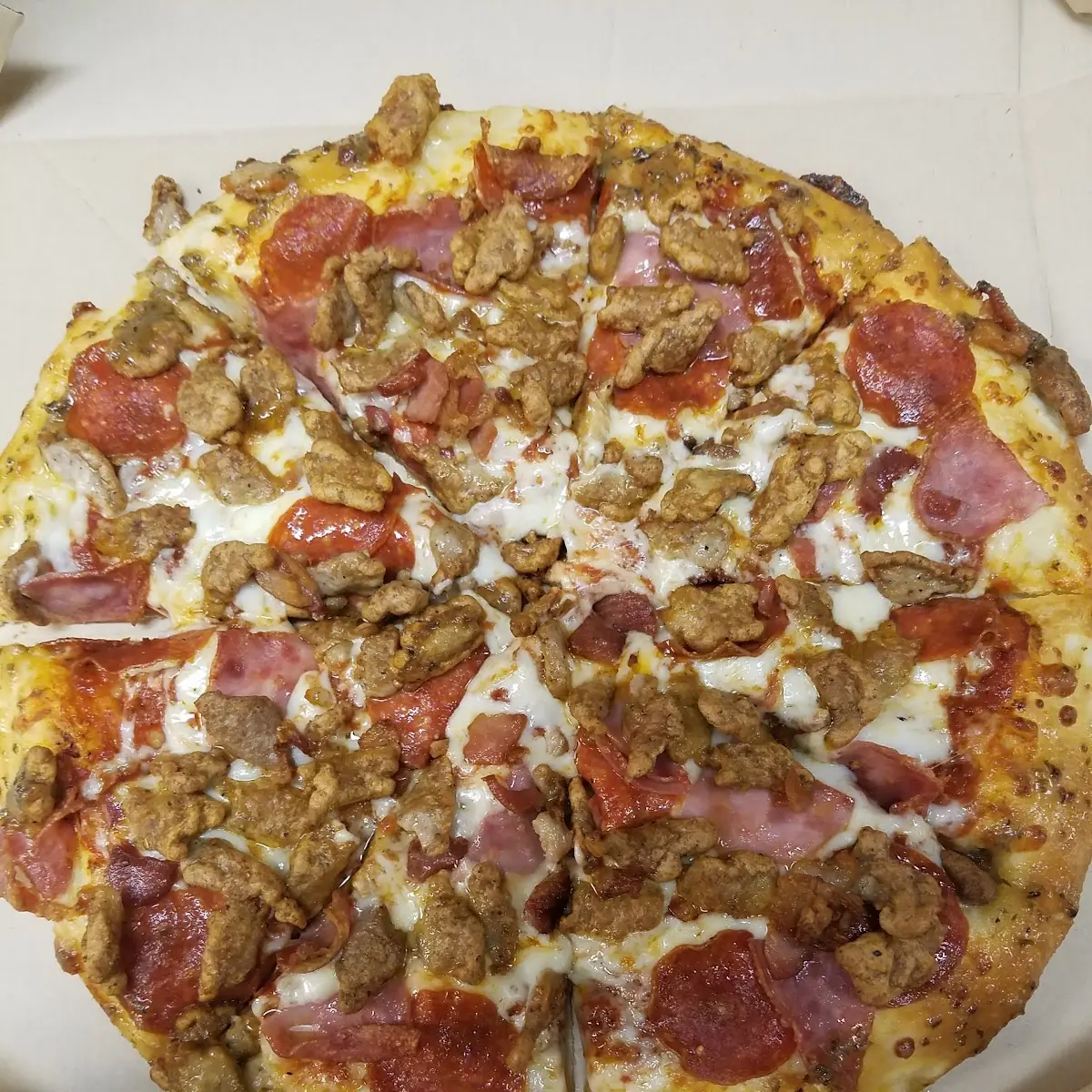Pan Deep Dish Meat Lovers
