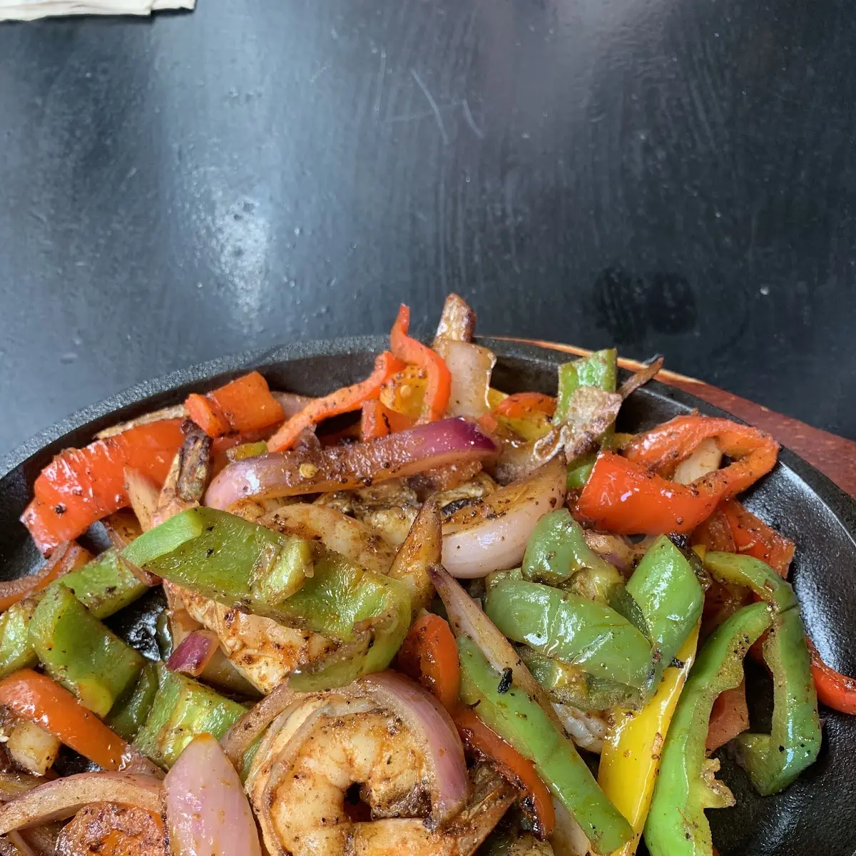 Charbroiled Shrimp Fajitas