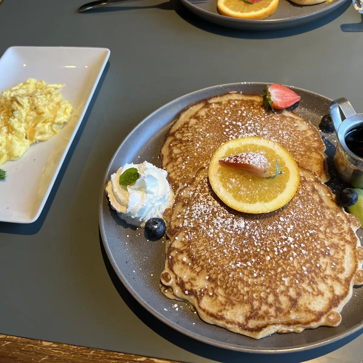 Lemon Ricotta Pancakes