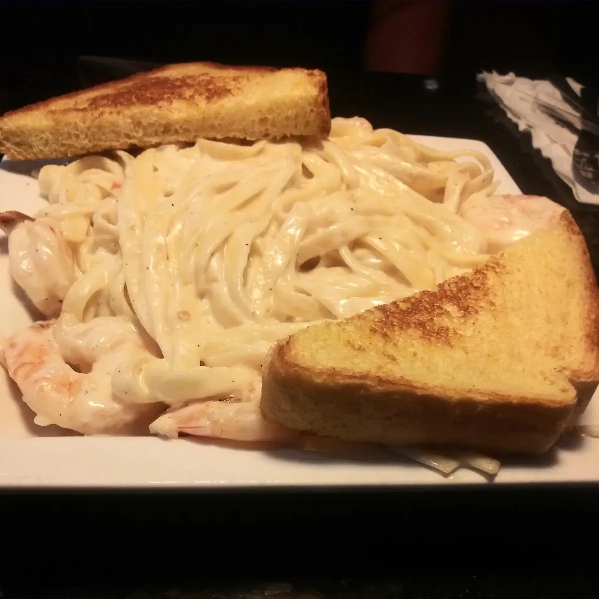 Shrimp an Chicken Alfredo