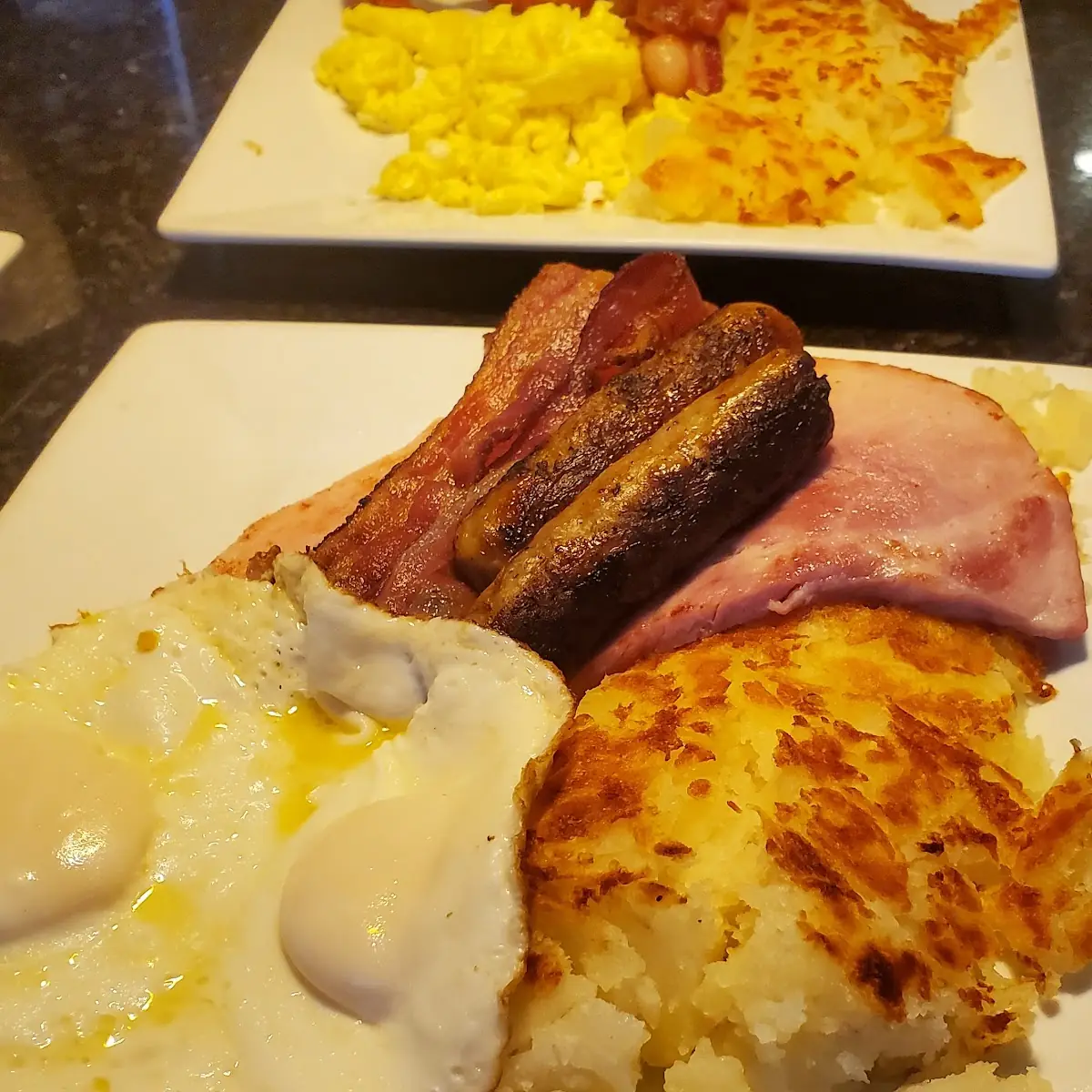 Two Eggs Bacon and Hashbrowns