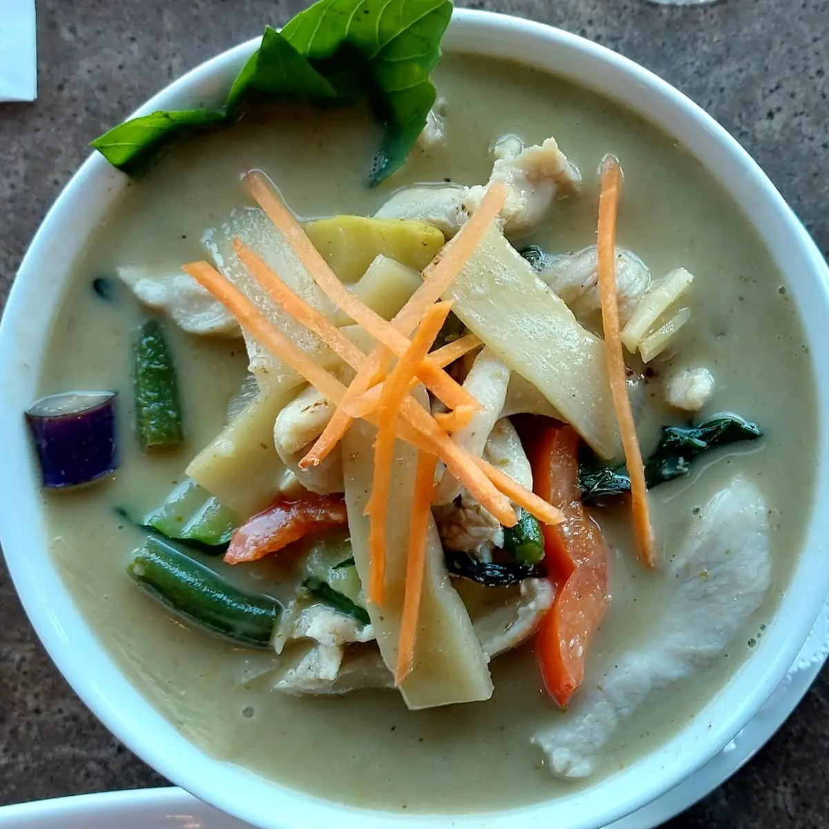 Green Curry Chicken