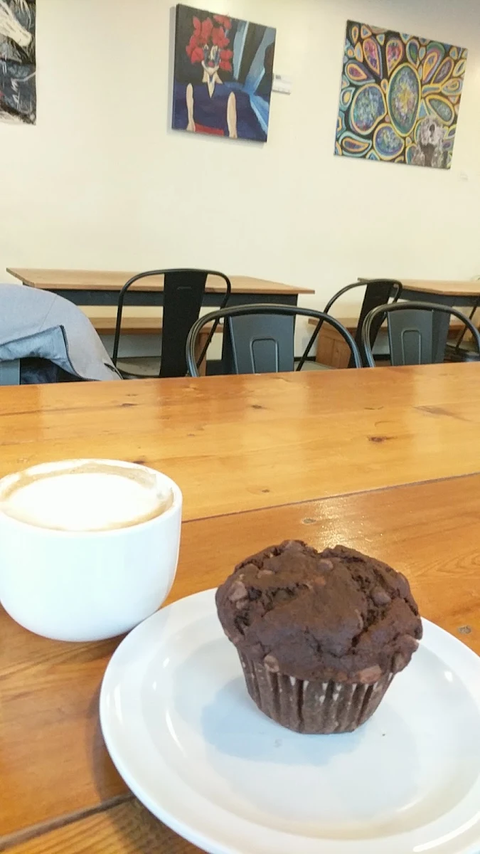 Muffin and Cappuccino