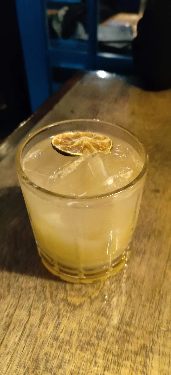 Cocktai, No. 4 Restaurant & Bar