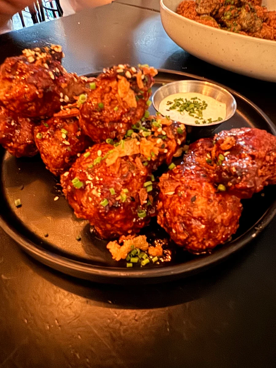 Szechuan Sweet Onion Wings