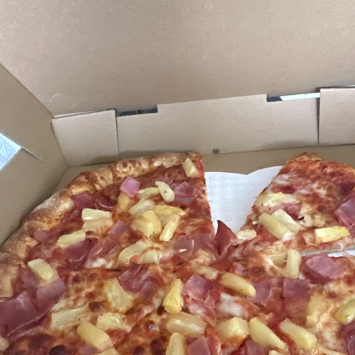 Hawaiian Pizza