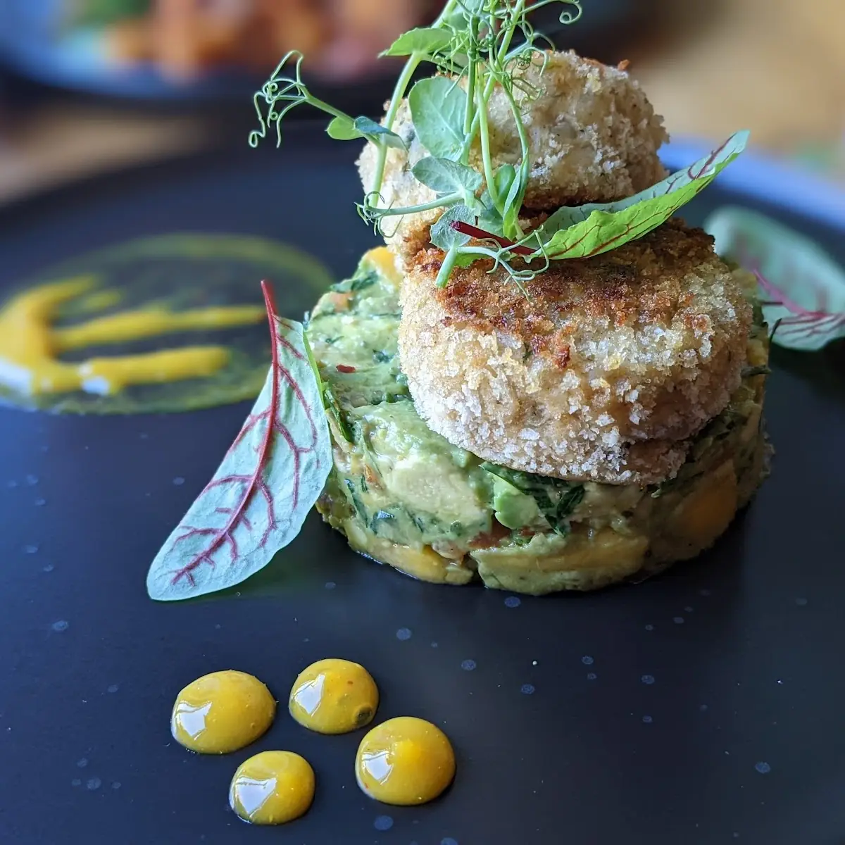Crab Cakes Benedict