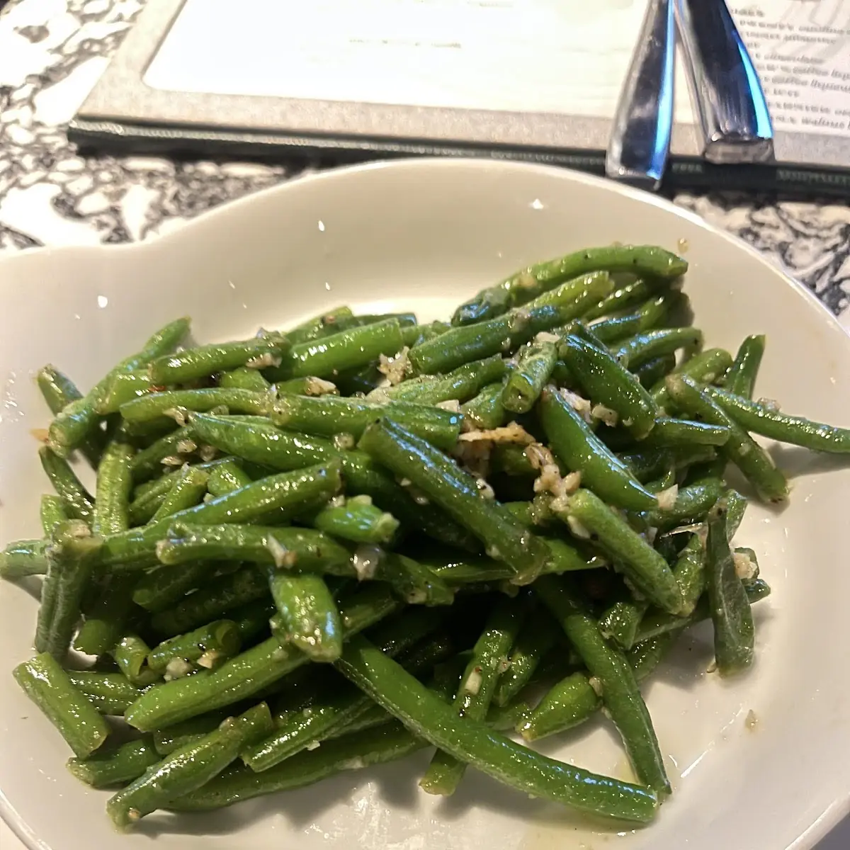 Garlicky Green Beans