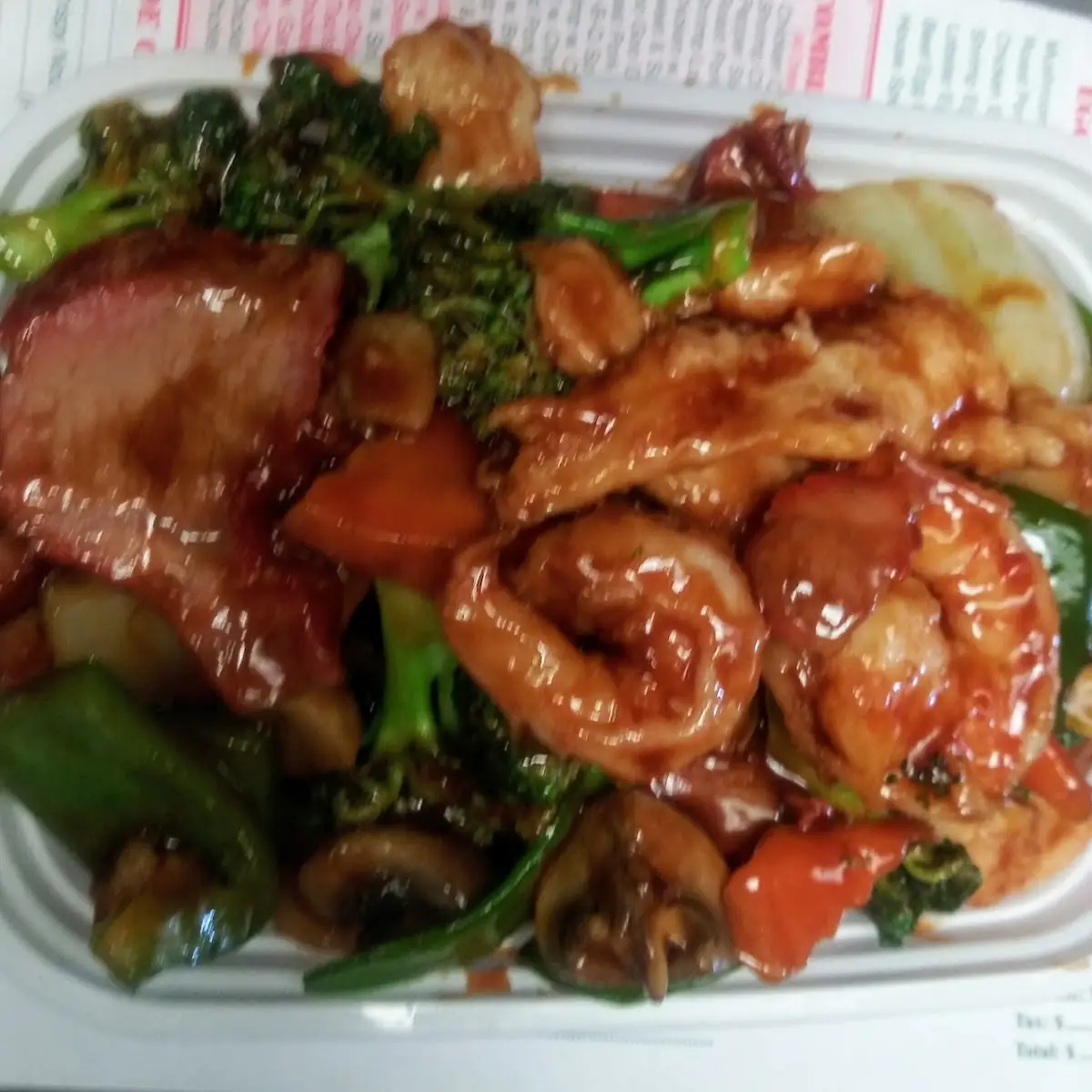 Triple Delight with Garlic Sauce