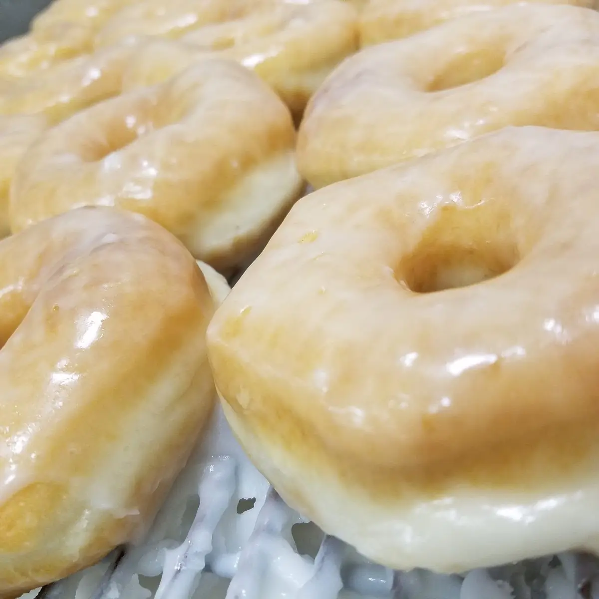 Regular Glazed Donuts