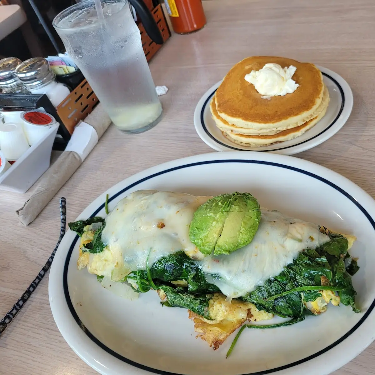 Hollandaise Sauce Veggie Omelette
