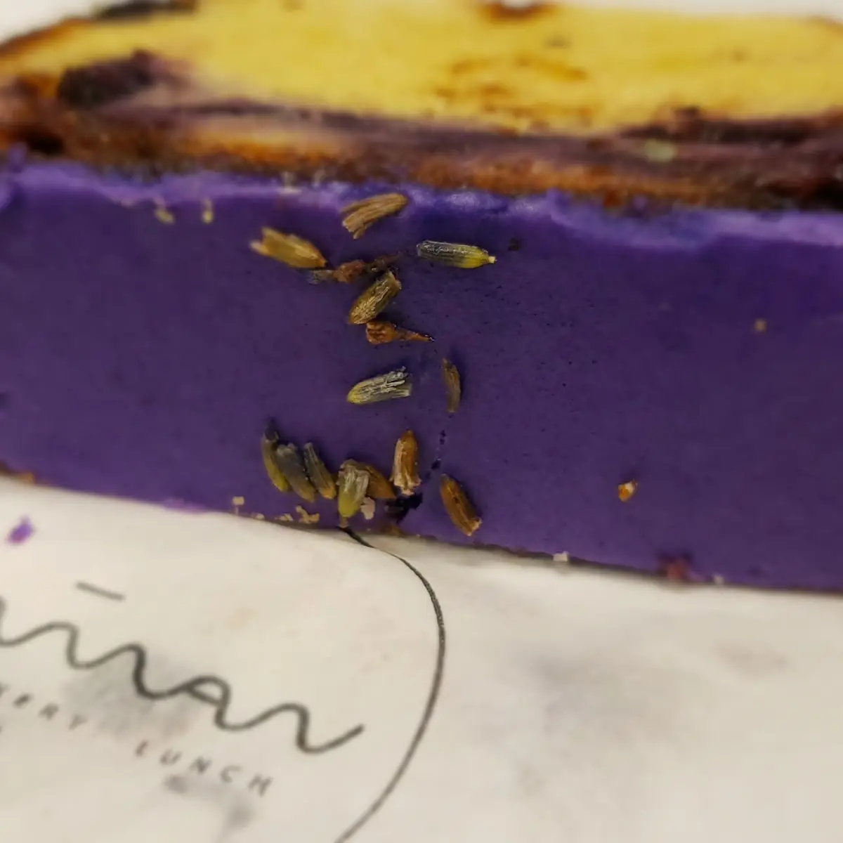 White Chocolate Lavender Blueberry Cake, maman