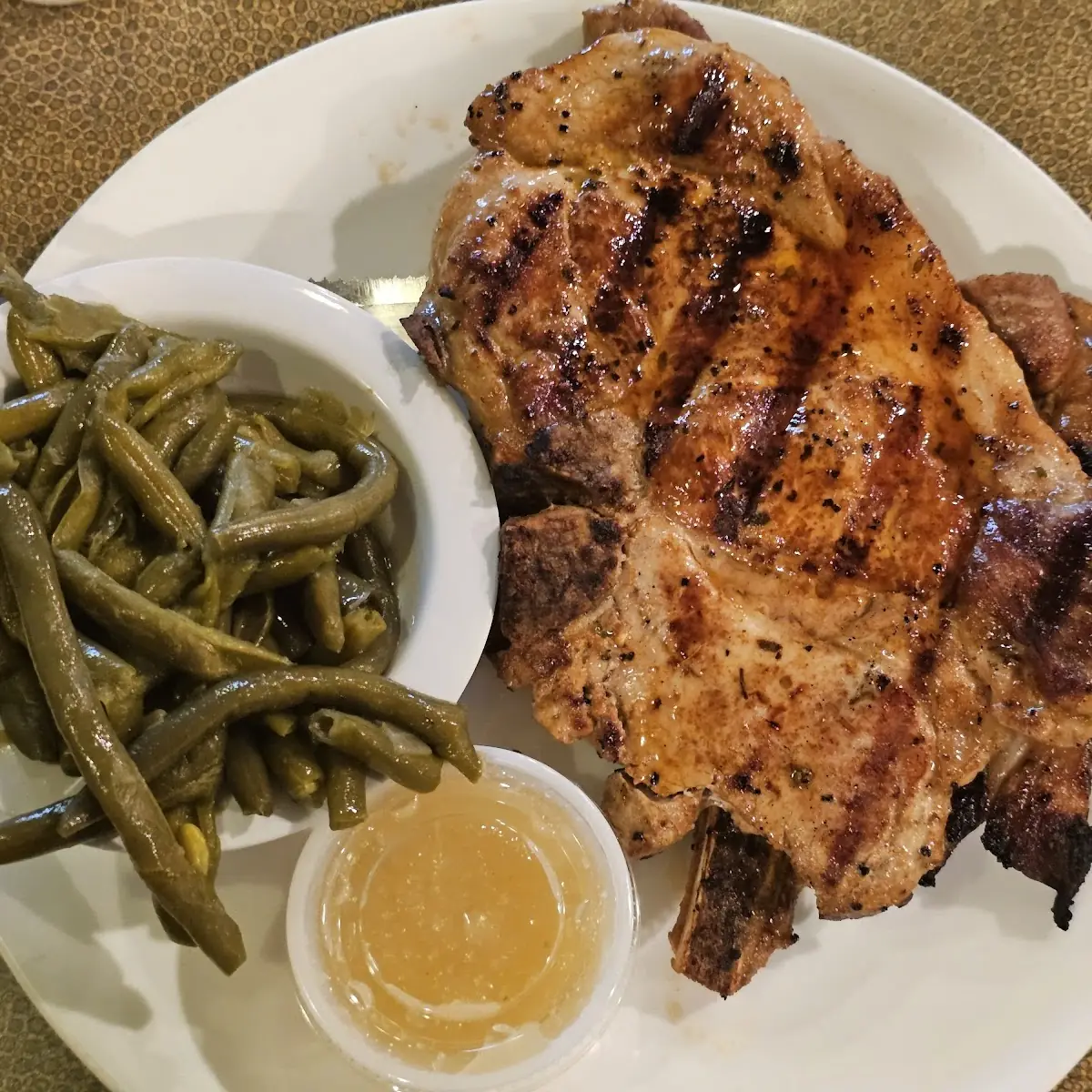 Pork Chops and Green Beans